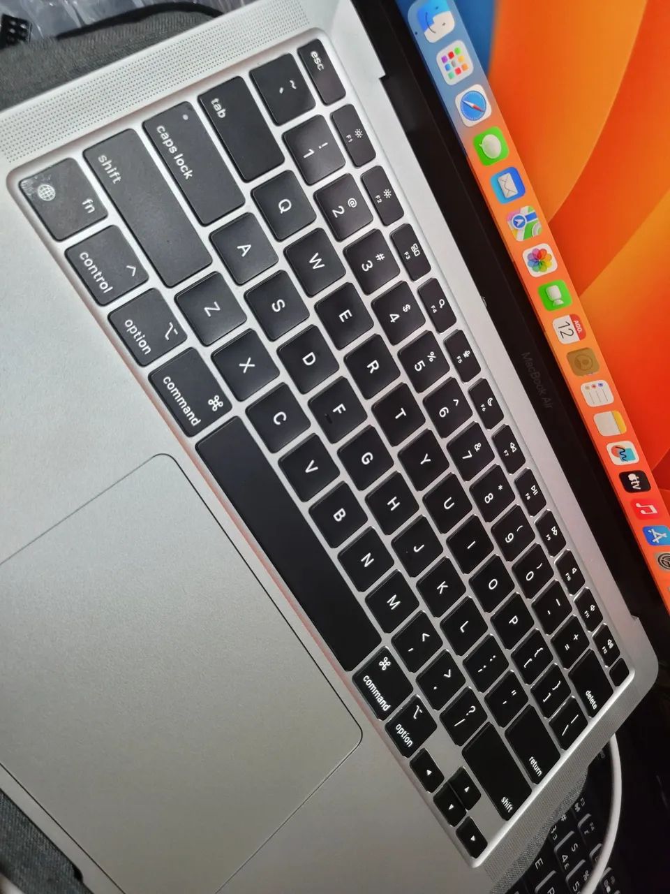 MacBook Air M1 8 GB de RAM muito bem conservado - Foto 4