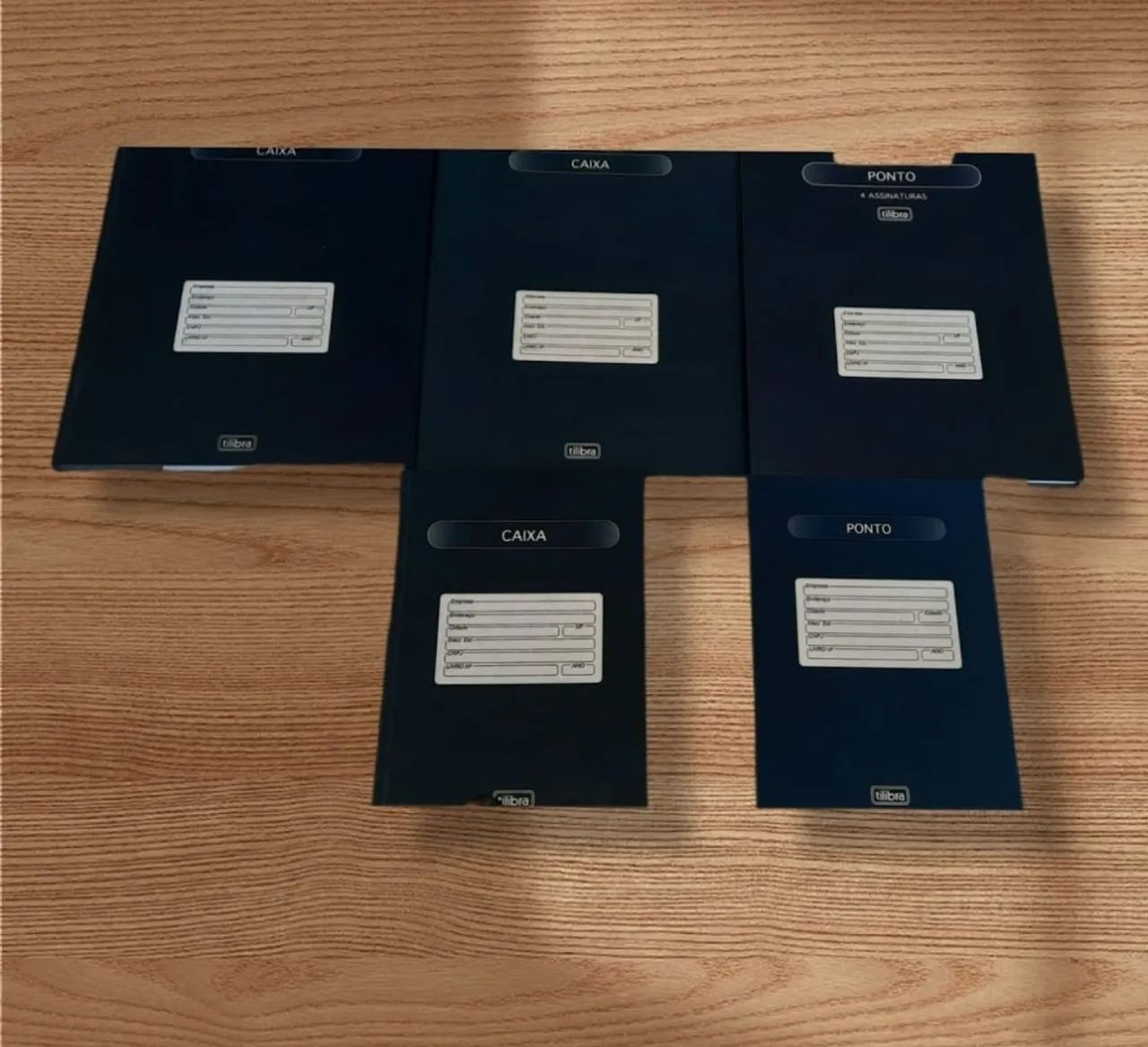 VENDO LIVROS DE PONTO E CAIXA