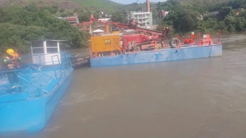 balsa draga lancha embarcação barco - Foto 3