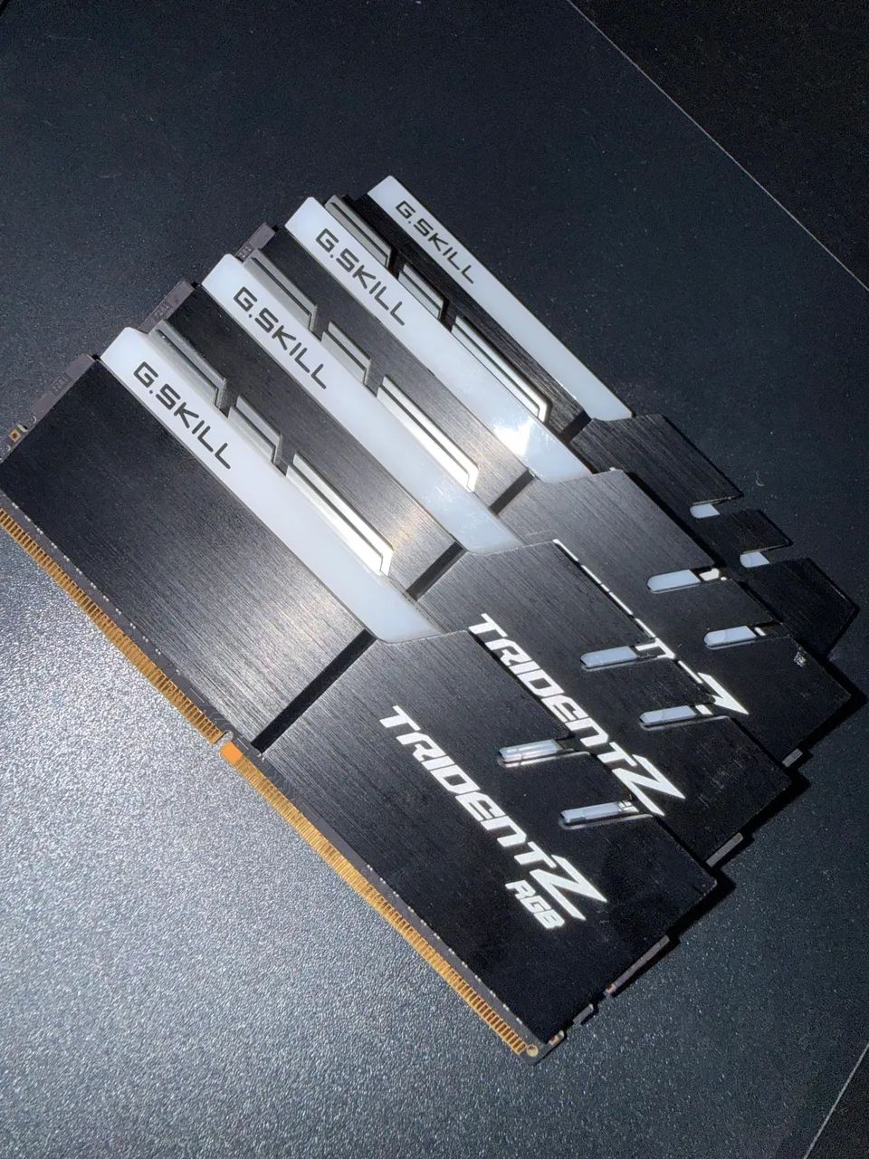 Memória ram Gskill RGB 32 GB 