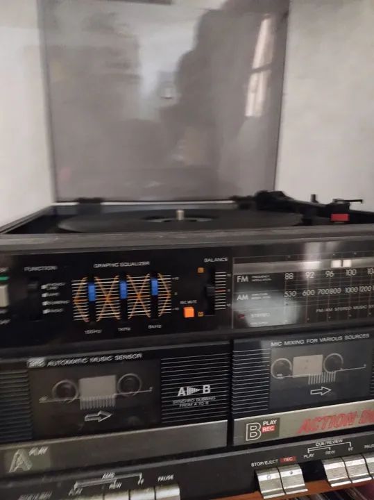 Toca disco Sony AD-2500 com caixas - revisado - Foto 4