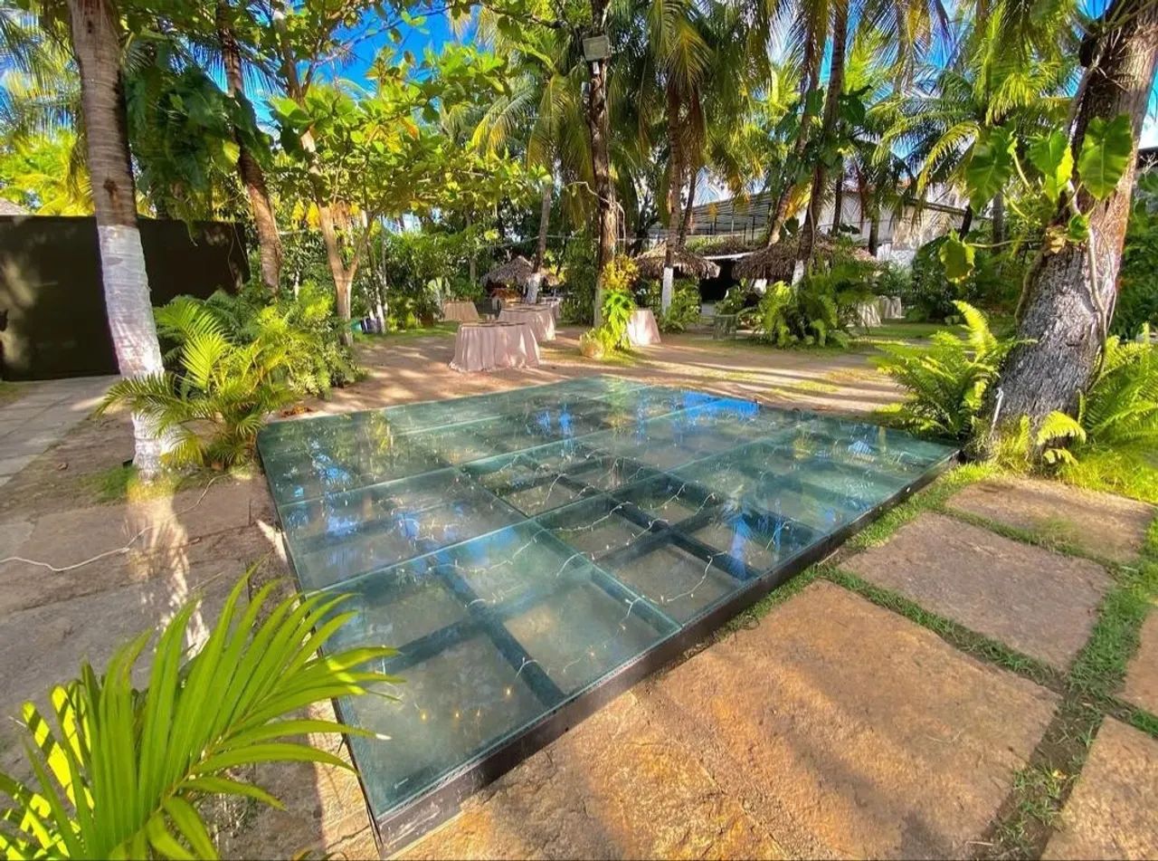 Tablado palco vidro Locação 