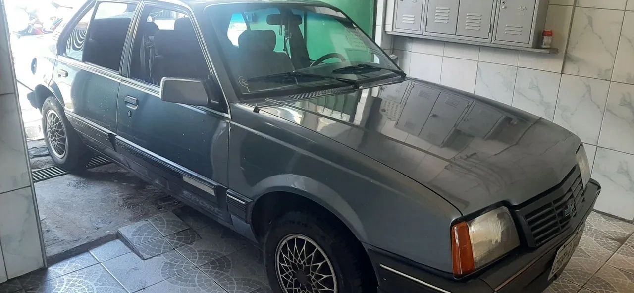 Monza 89 40 mil km rodados ..