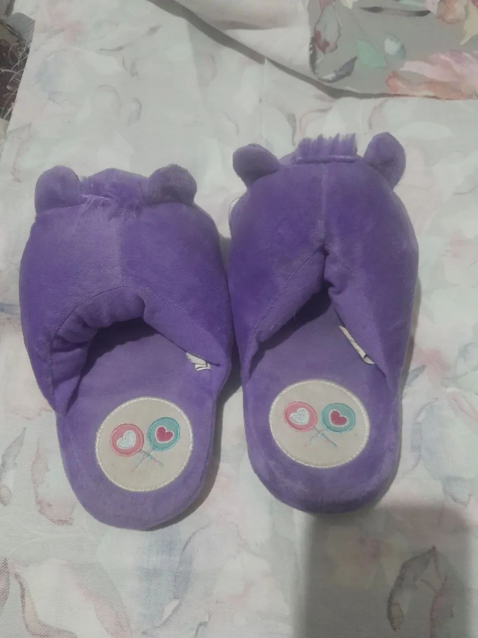 pantufas dos ursinhos carinhosos tamanho P equivale tamanho27/28 - Foto 2