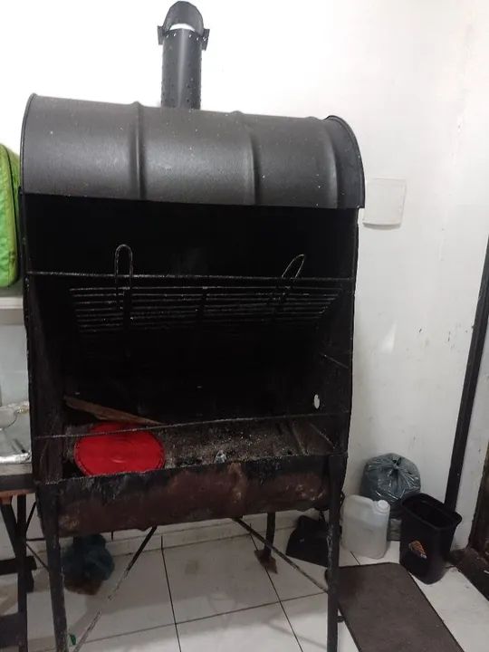 Churrasqueira a Carvão - Foto 4