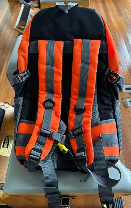 Mochila de Camping - Laranja e Cinza - Foto 2