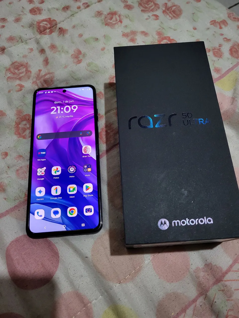 Motorola RAZR 50 ultra 