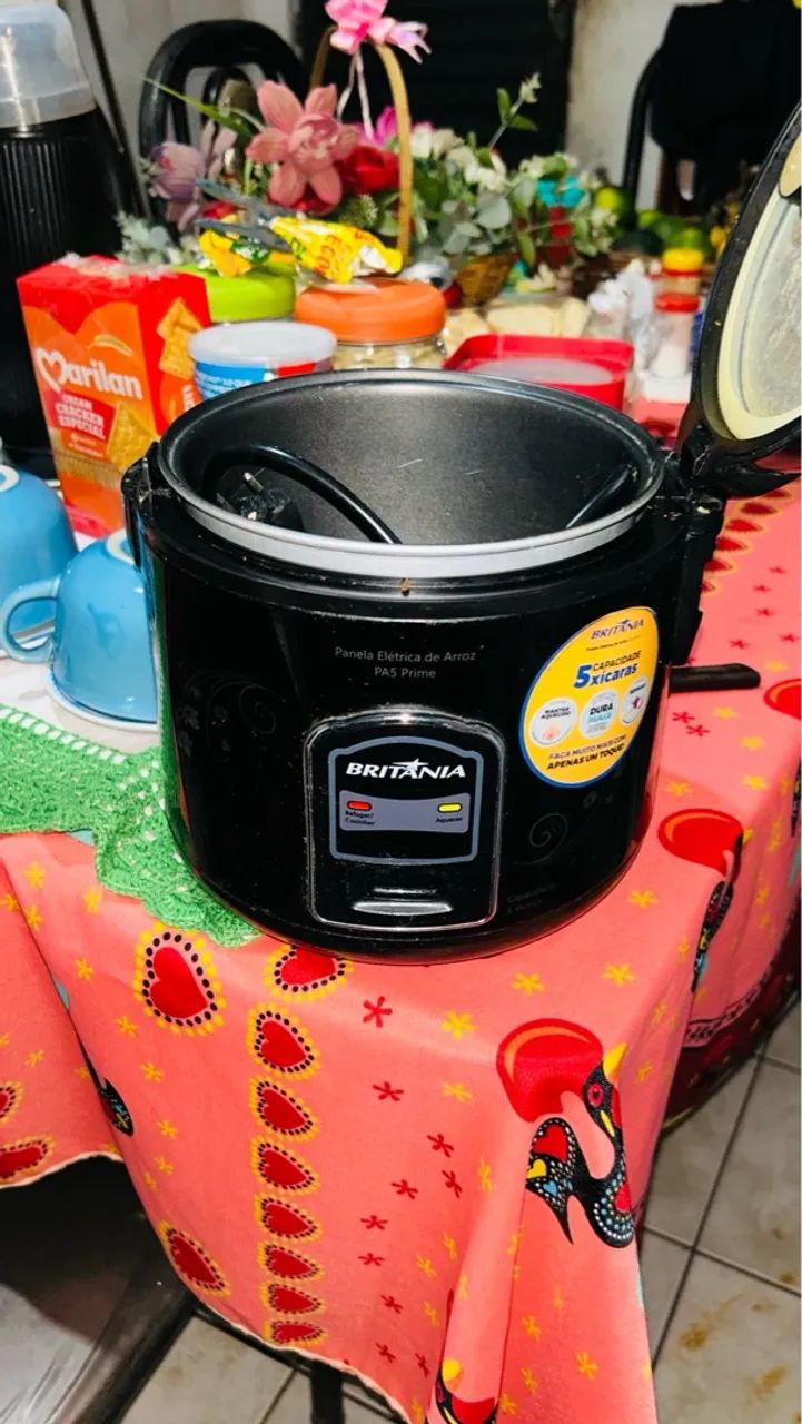 Panela Elétrica de Arroz Britânia 5 Xícaras - Foto 3