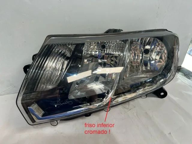 Farol Esquerdo Logan Sandero 2015/2016/2017/2018/2019/2020