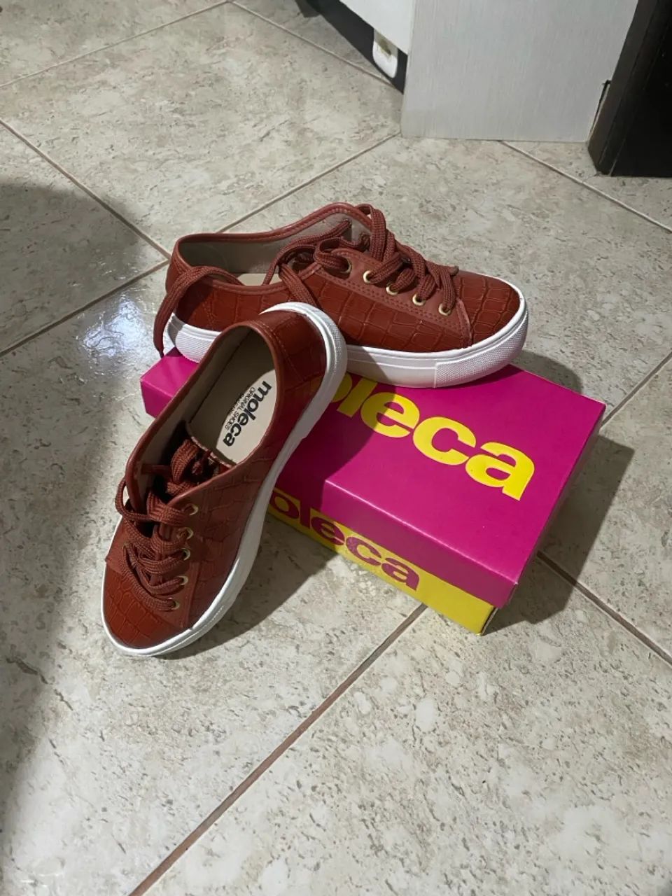 Tênis Moleca Feminino Marrom - Novo
