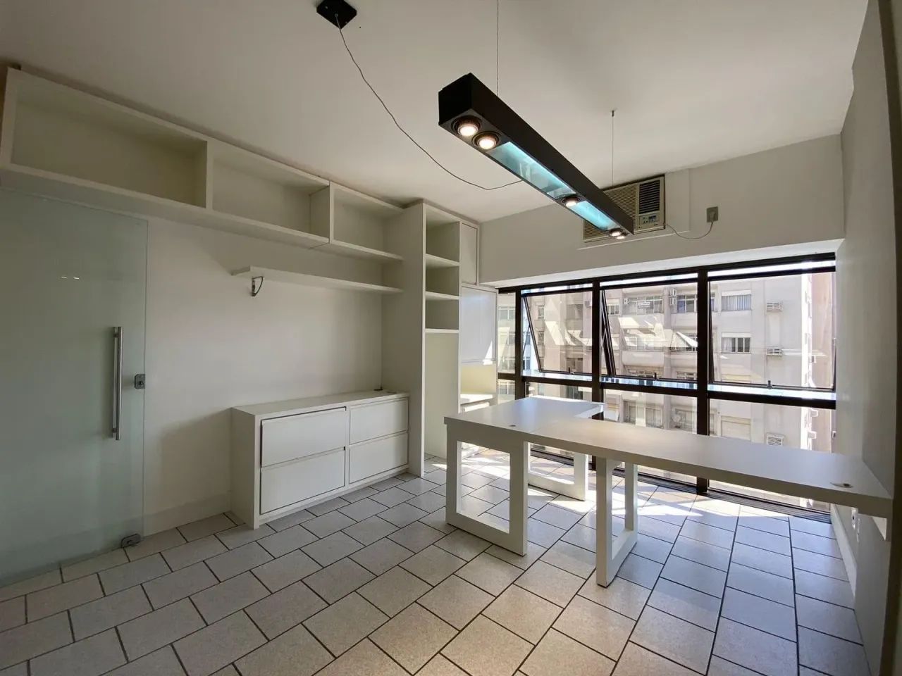 Sala Comercial para Venda em Florianópolis, Centro, 1 banheiro