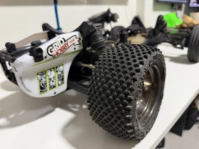 Automodelo RC Kyosho Scorpion XXL Nitro 1/7 - Foto 3