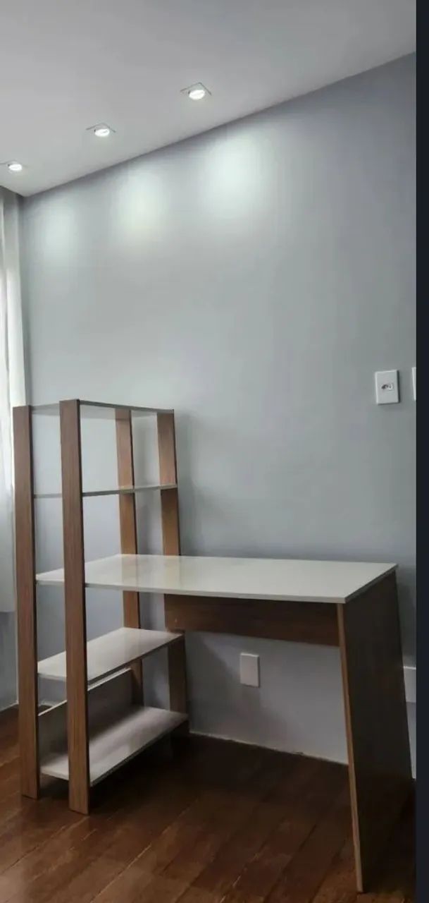 Escrivaninha com estante  - Foto 3