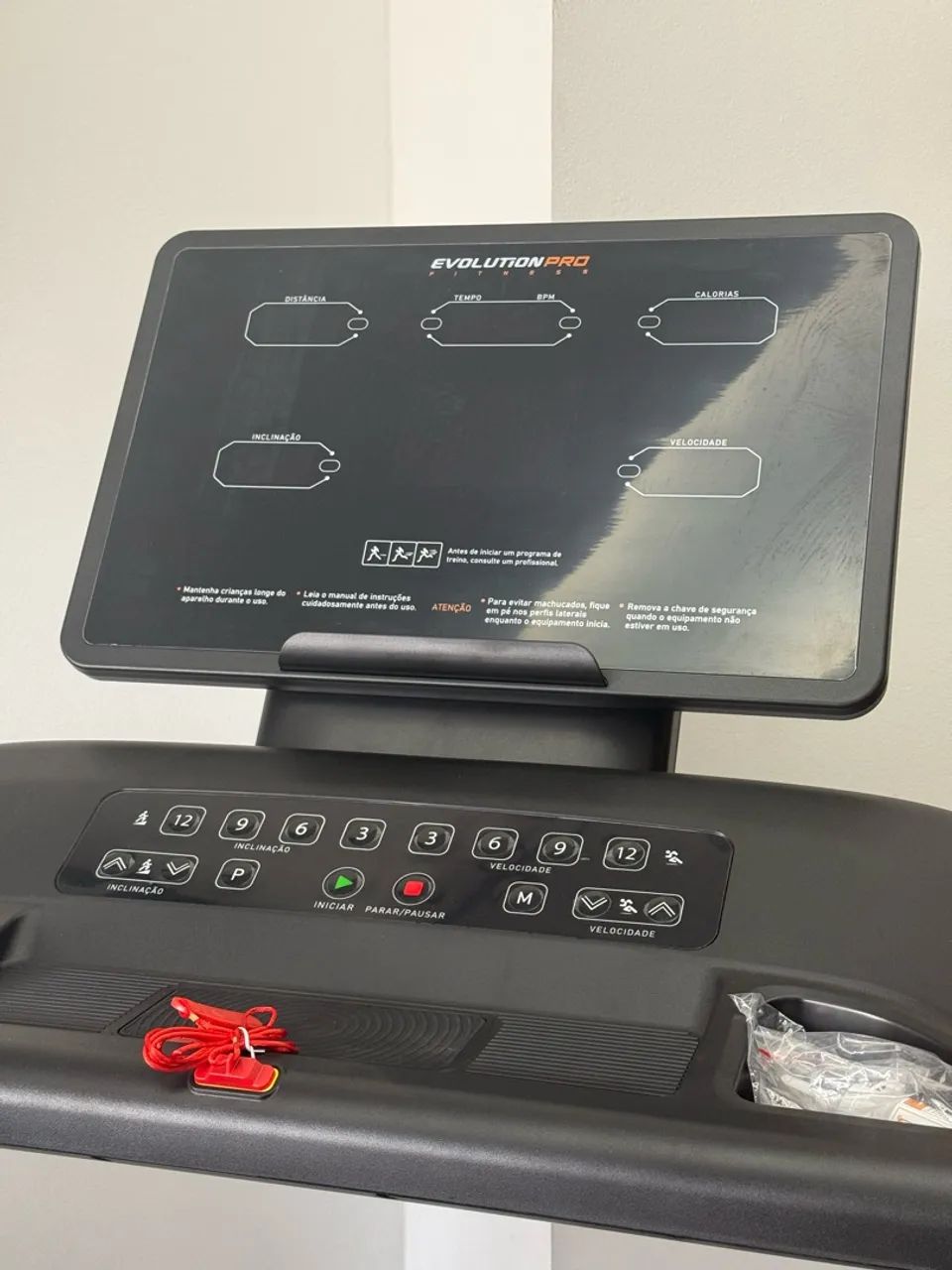 Esteira Profissional Evolution EVO6200 - NOVA  - Foto 2