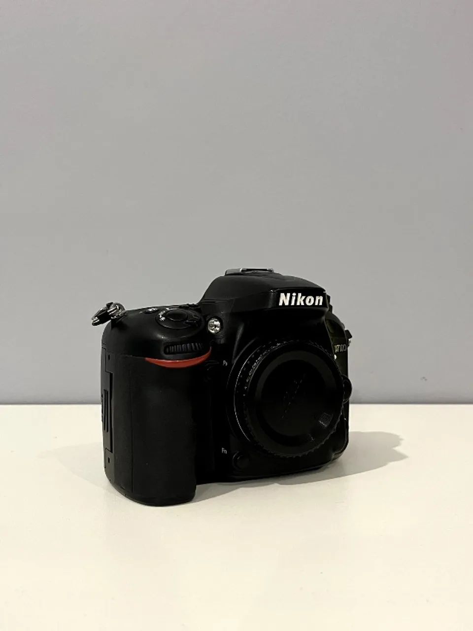 Nikon d7100 usada em bom estado 