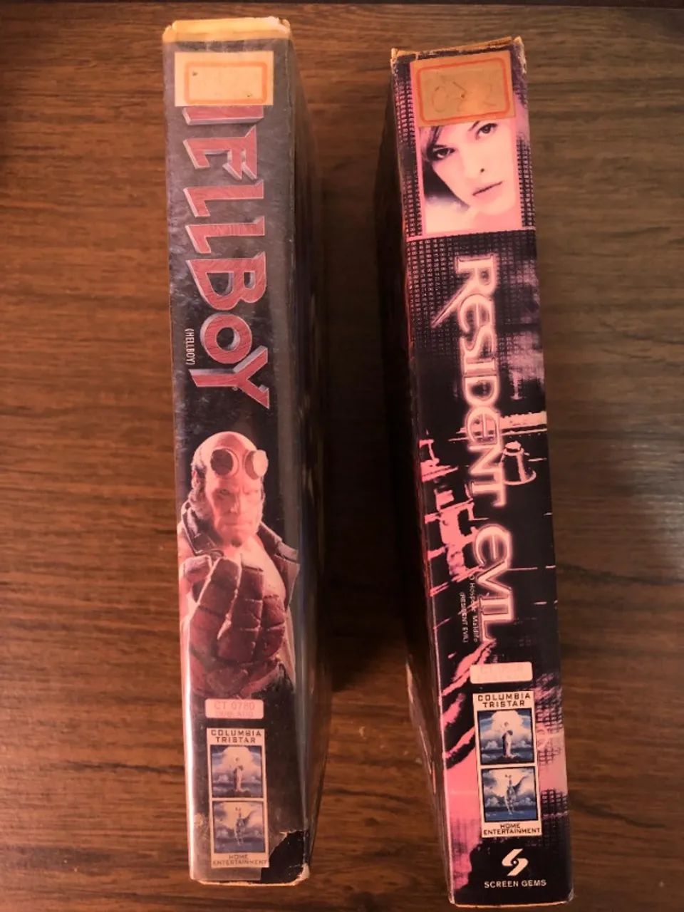 Fitas VHS HellBoy e Resident Evil ( Dublado ) - Foto 2