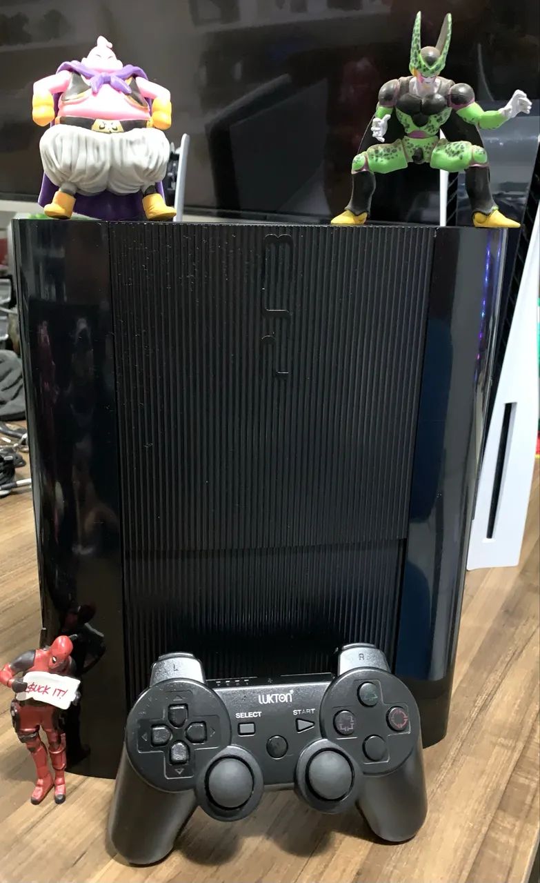 Ps3 super slim 500GB desblo + lojas com jogos