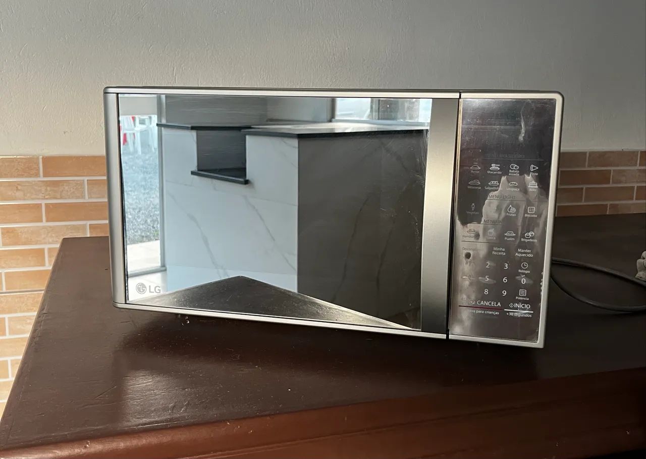Micro-ondas LG 30 litros - Funcionando perfeitamente - Foto 5