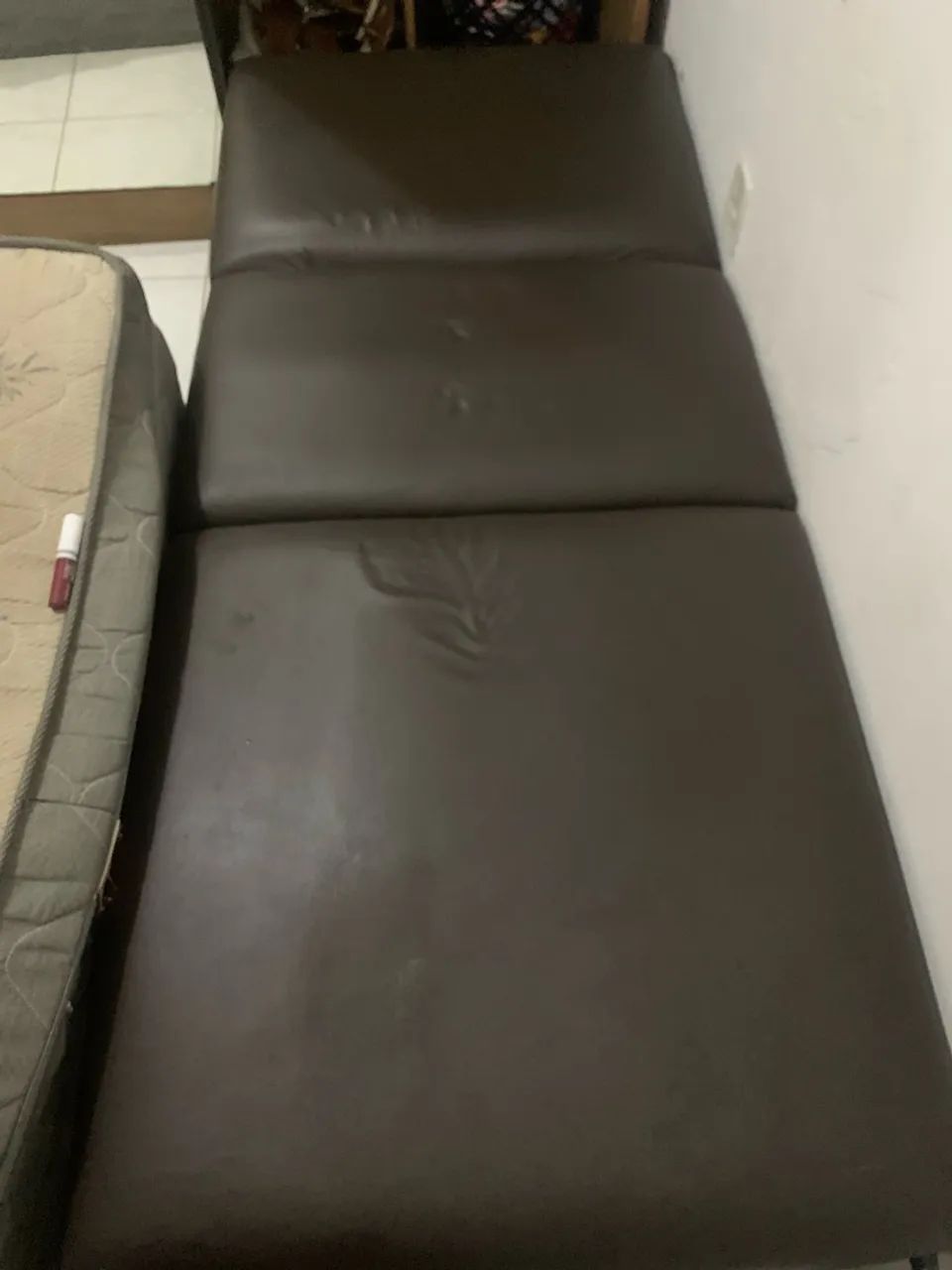 Poltrona que vira cama de solteiro  - Foto 3