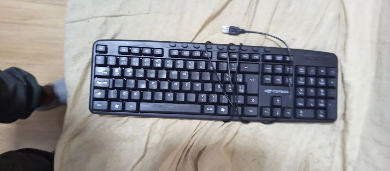 Vendo teclados de pc - Foto 3