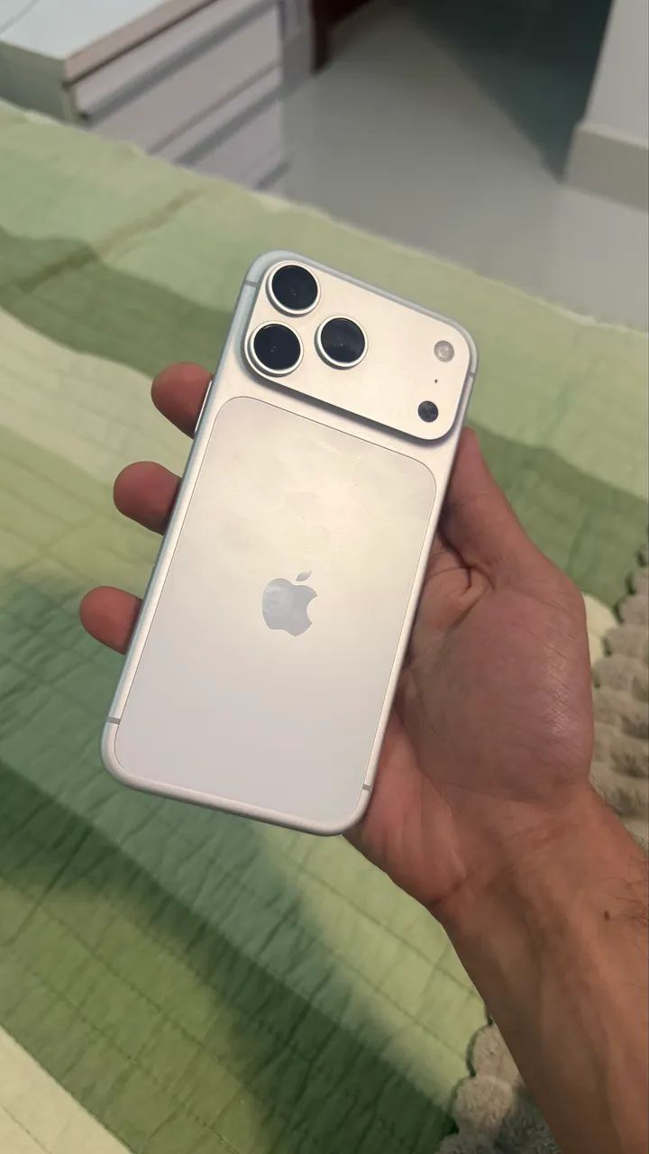 iPhone 17 pro max 256GB Branco