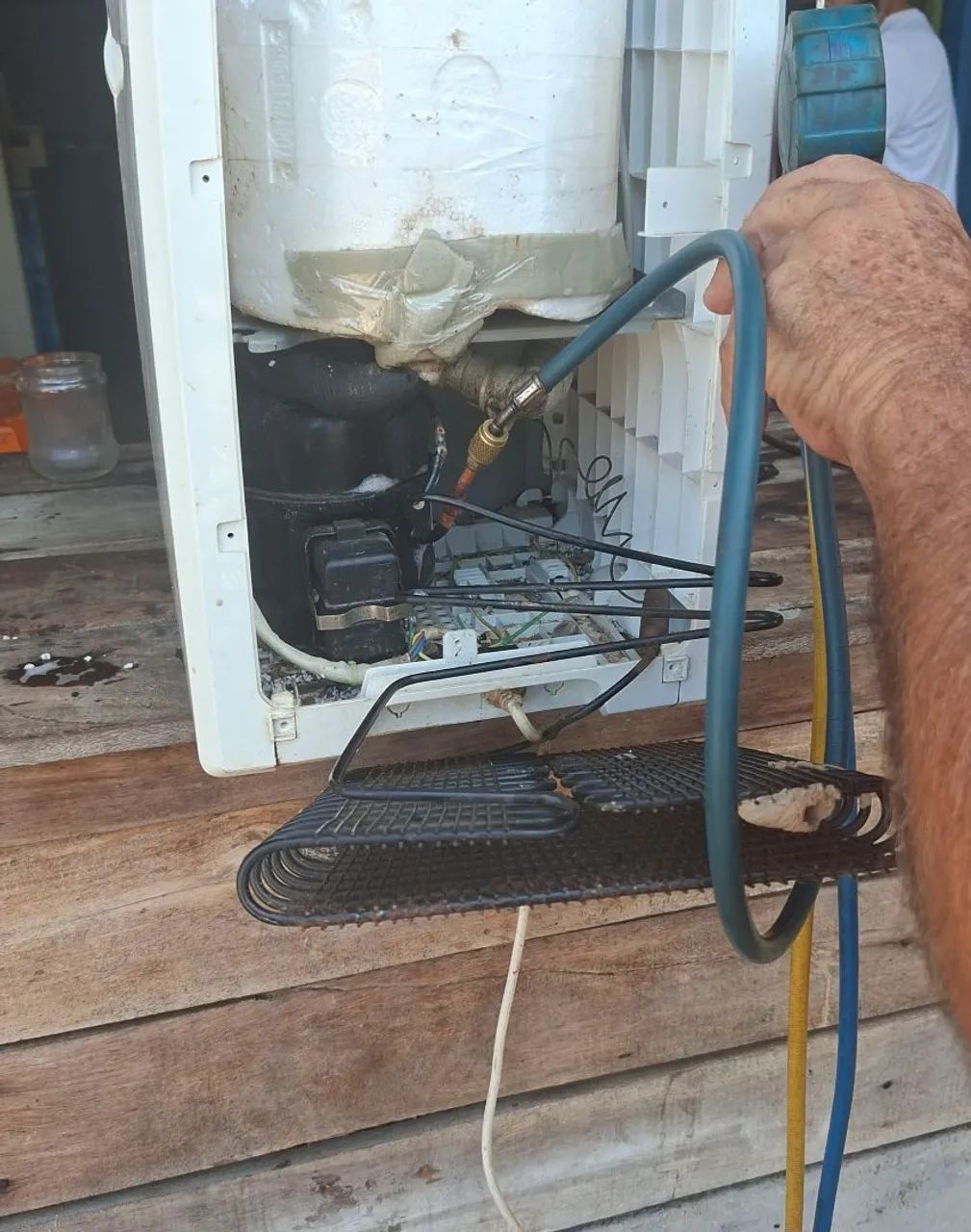 Serviço de refrigeração todas as marcas e modelos.  - Foto 4