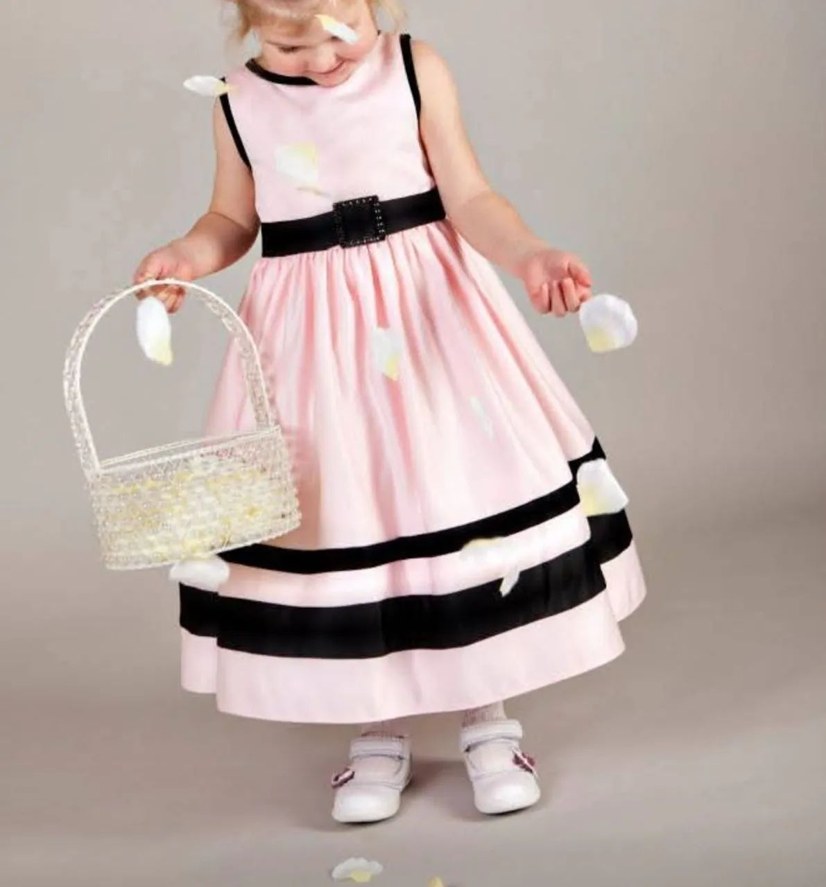 Lindo vestido tam 18 meses