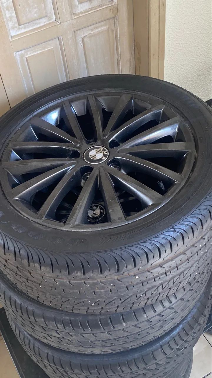 Roda 17 original Jetta tsi - Foto 2