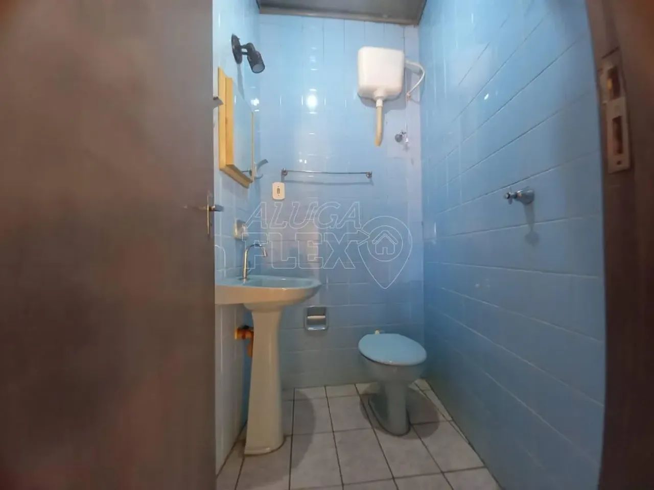 Casa Comercial para alugar com 352 m² por R$3.200,00 - Foto 5