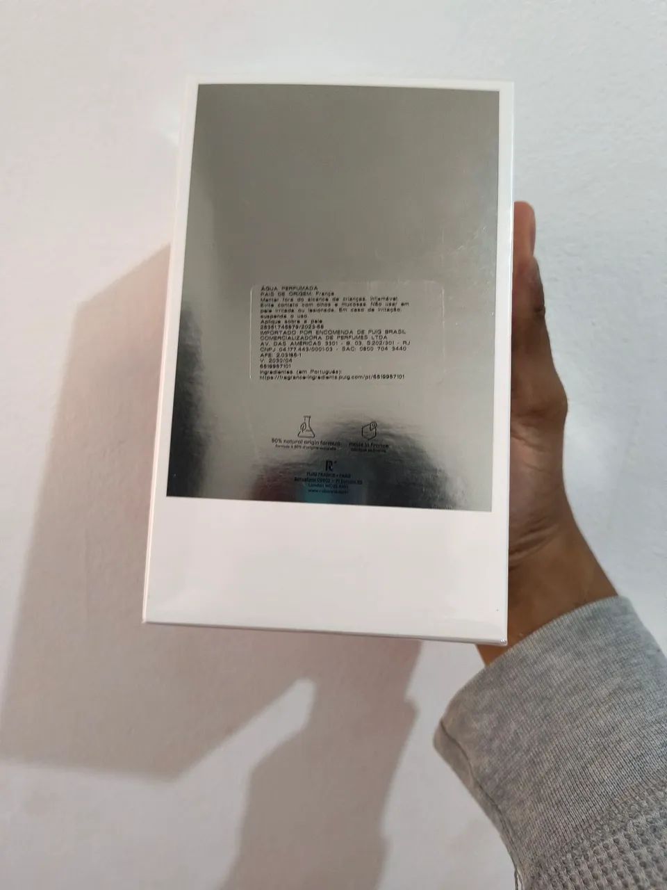 Invictus Parfum 200ml lacrado  - Foto 3