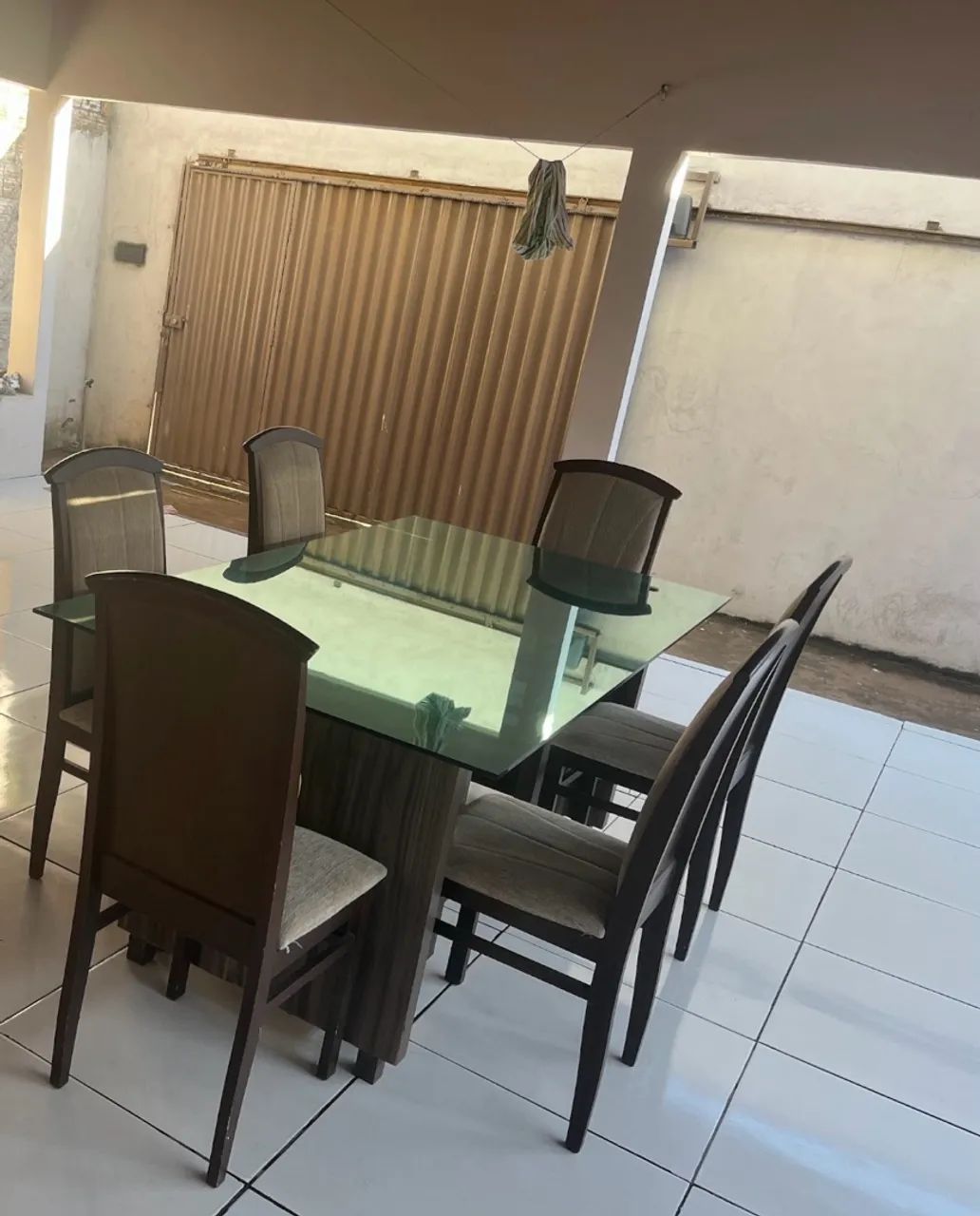 Vende-se mesa de vidro 