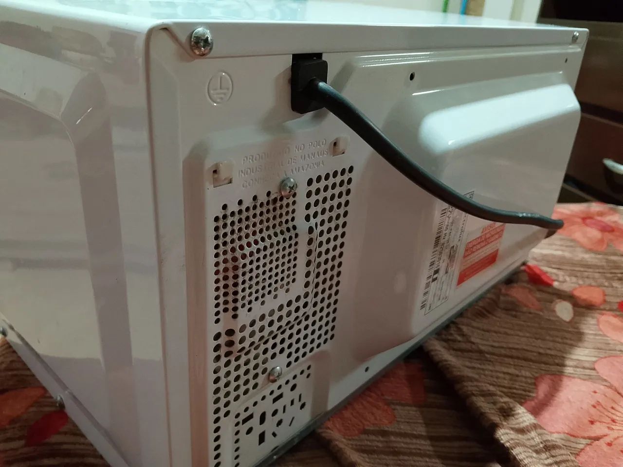 vende se um microondas Eletrolux  - Foto 3