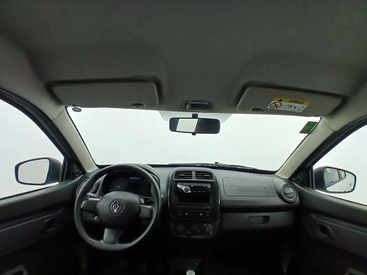 Renault Kwid 1.0 Zen, foto 15 de 18