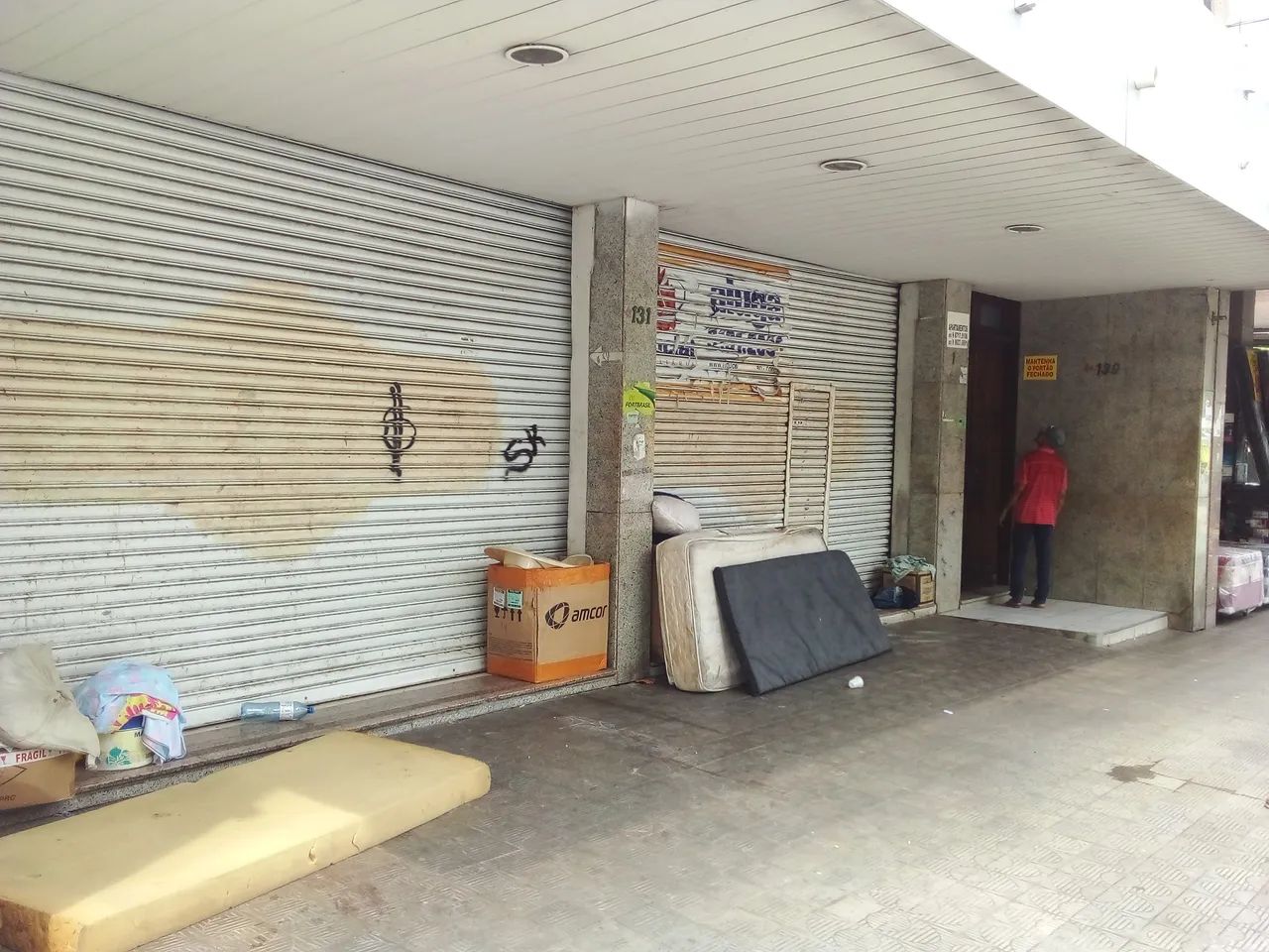 CENTRO - LOJA RUA DA ASSUNÇÃO 131 E 135 - LOJA - APROXIMADAMENTE 370,70,M² - FUNDO DE COMÉ - Foto 2