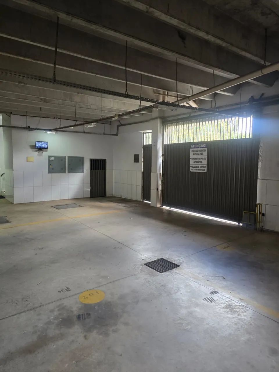 Vendo Prédio  contendo 18 kitnets com garagem  - Foto 3