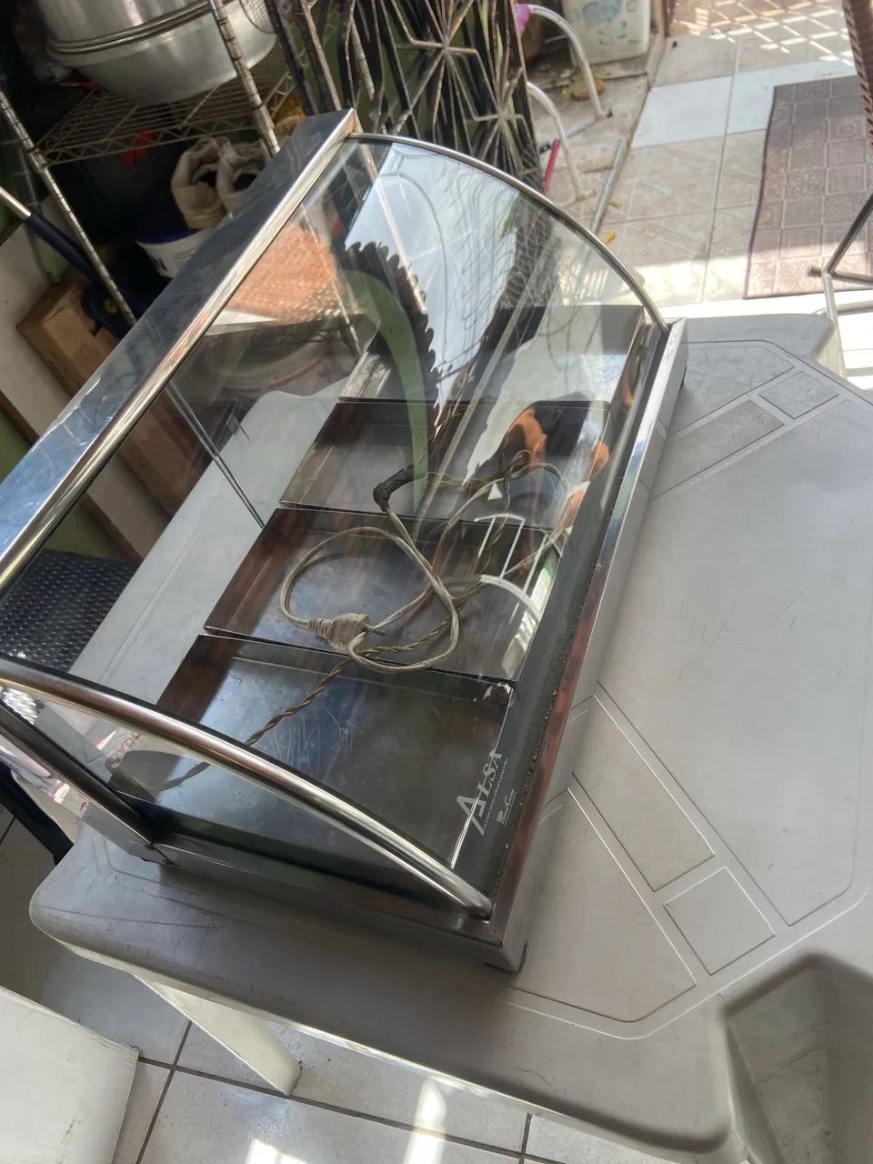 Vitrine de salgados 
