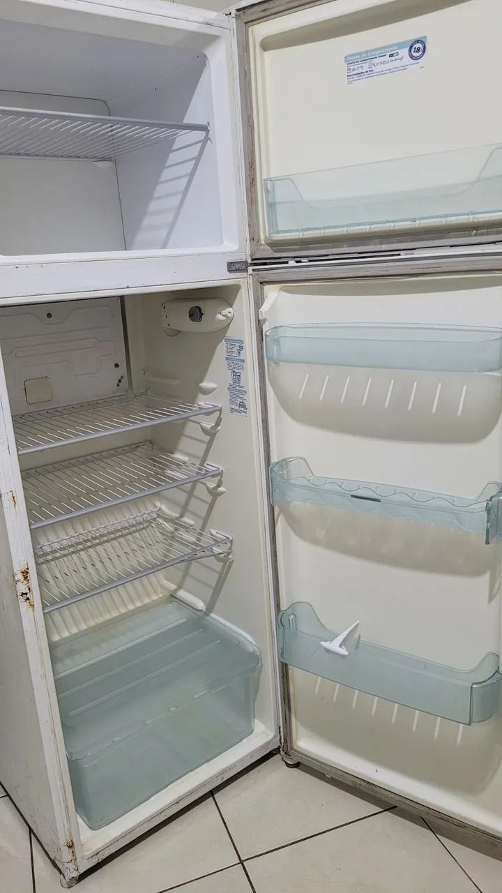Geladeira Eletrolux Super Frezeer  - Foto 4