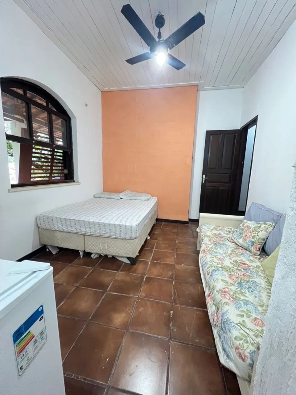 Alugo suite mobiliada estilo kitnet  - Foto 4