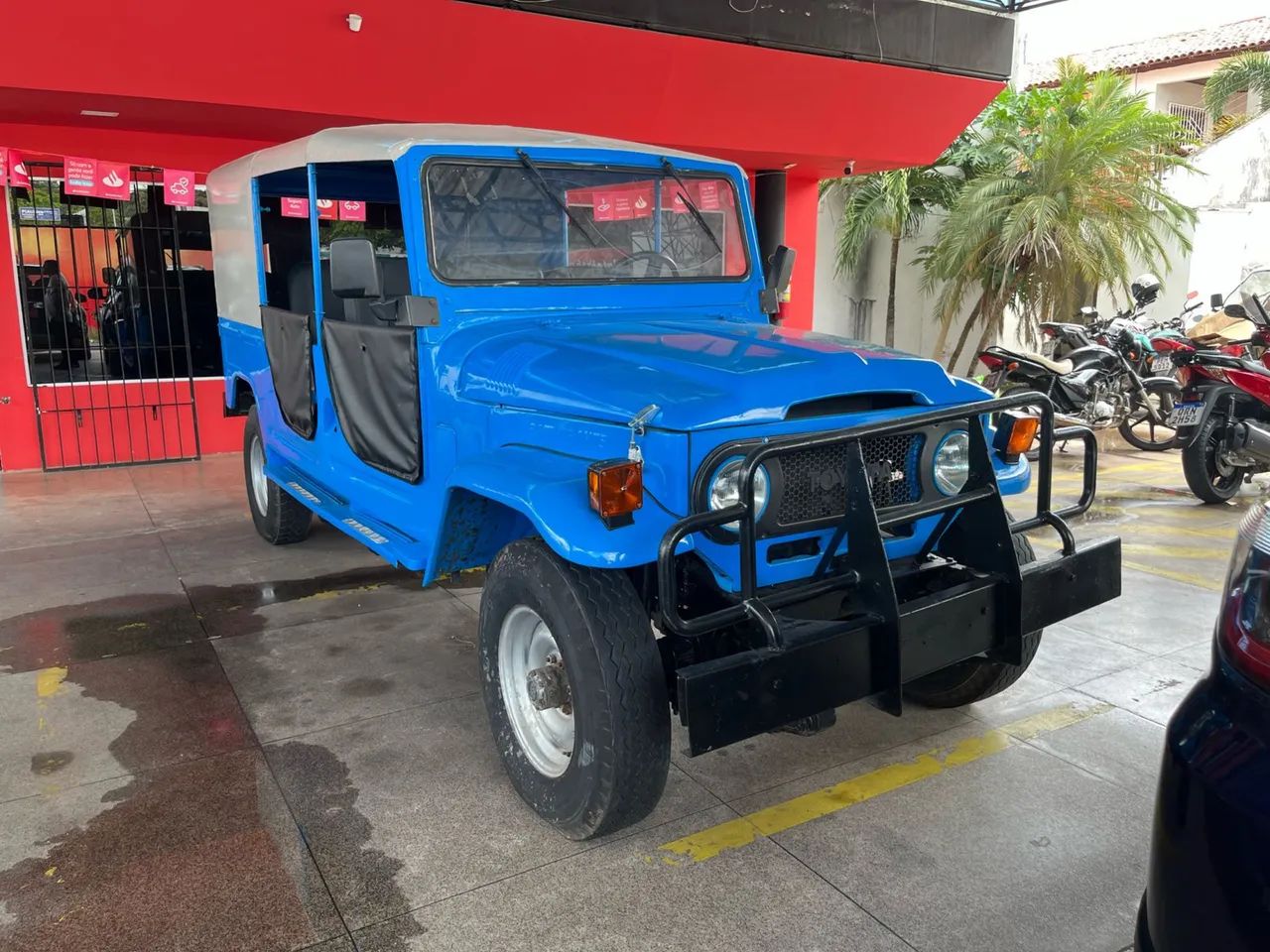Toyota Band.Jipe Cap.de Aço Chas. Longo Diesel 1986