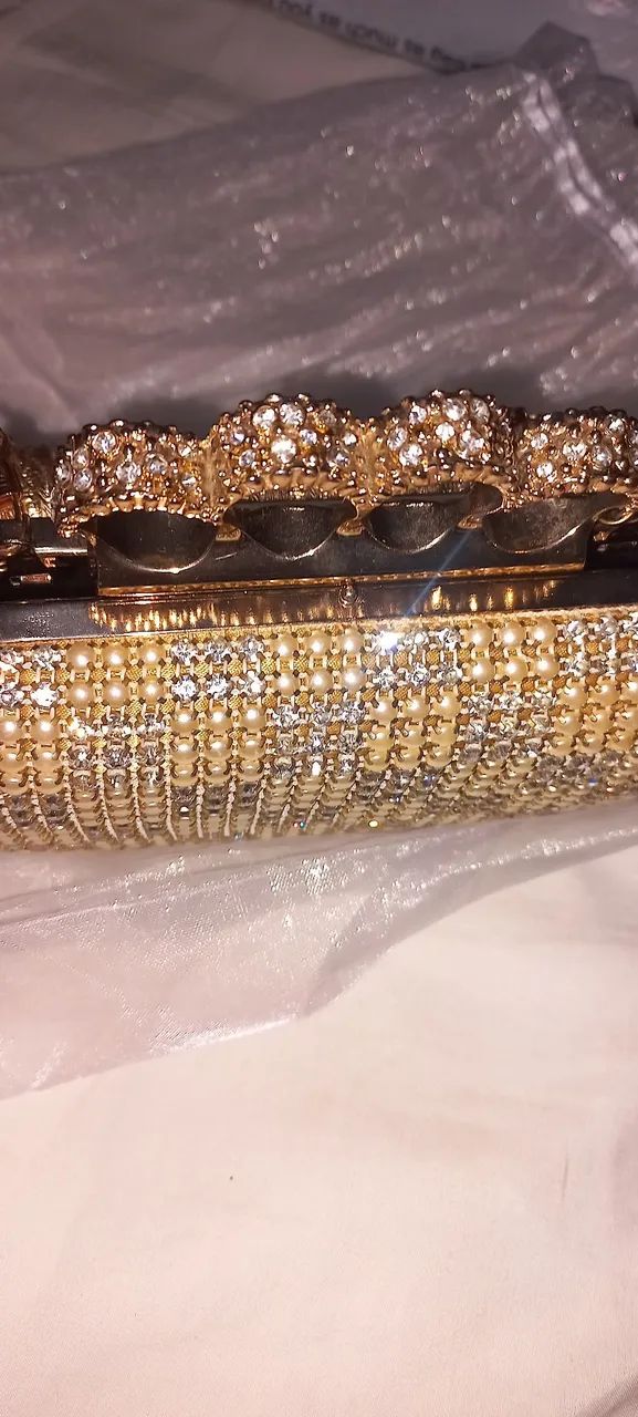 Bolsa Dourada lindaaaa