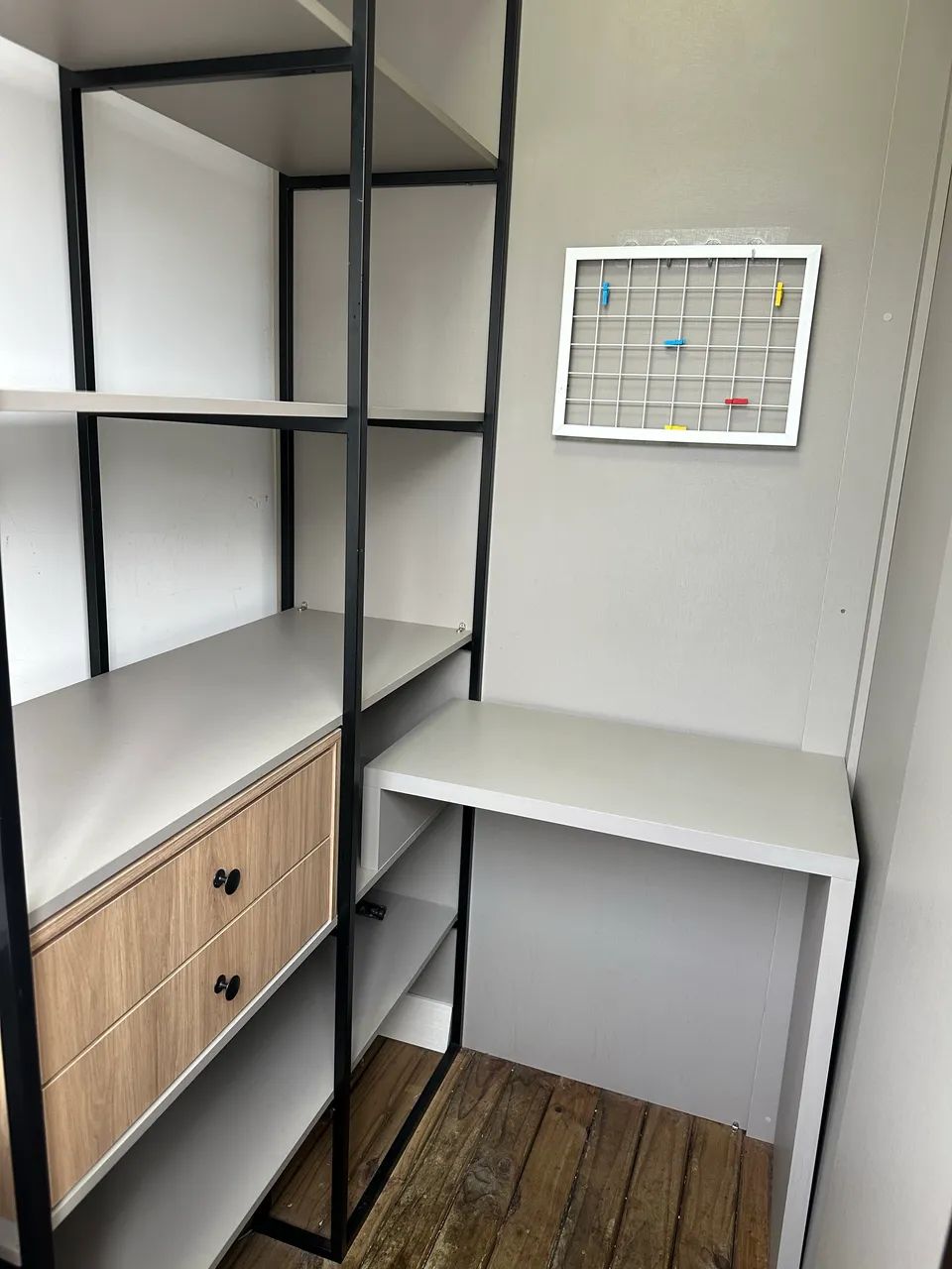 Armário Mdf com ferro 