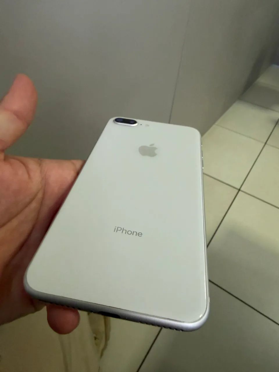 iPhone 8 Plus 64GB  - Foto 2