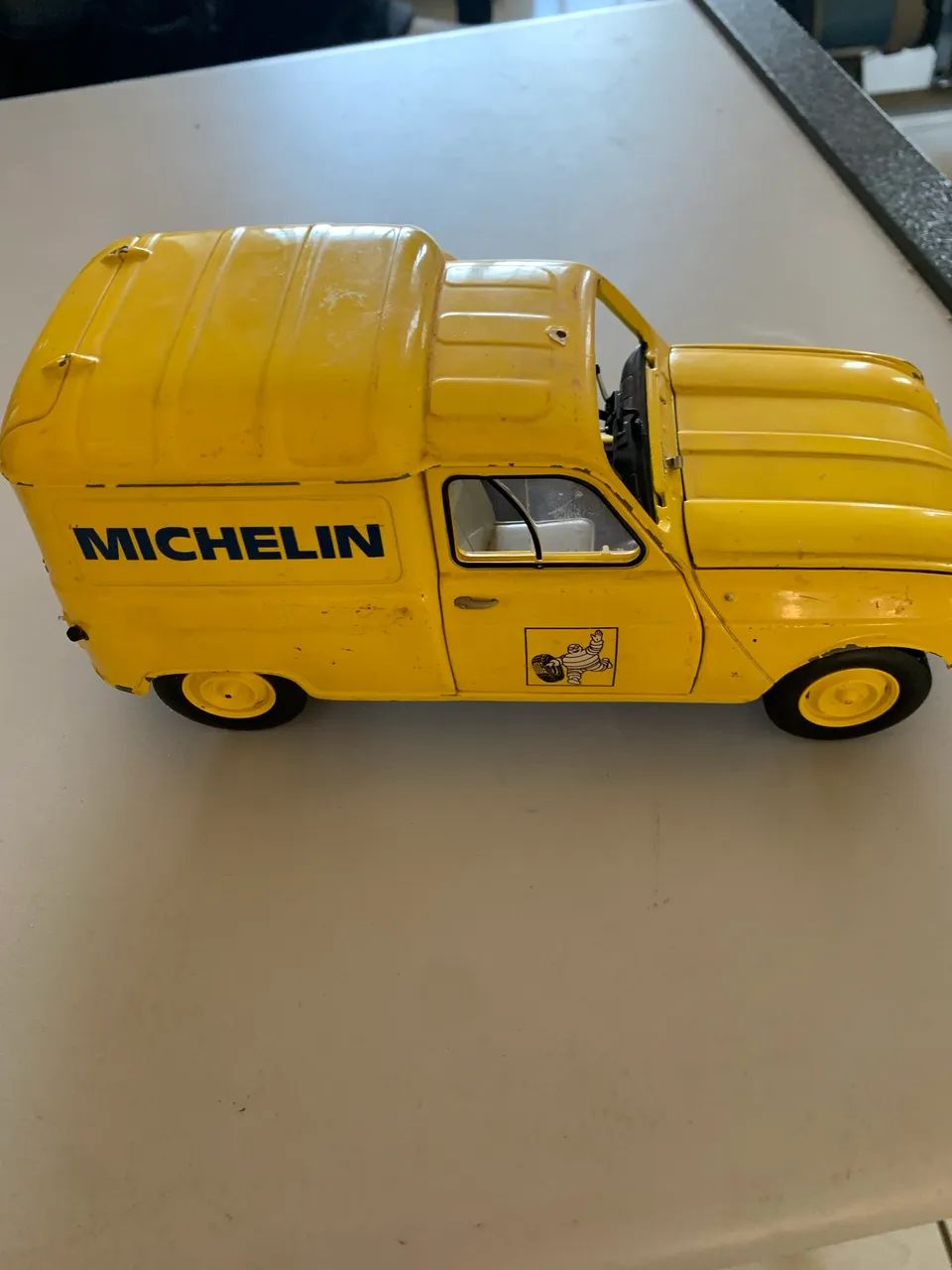 Carrinho da michelin