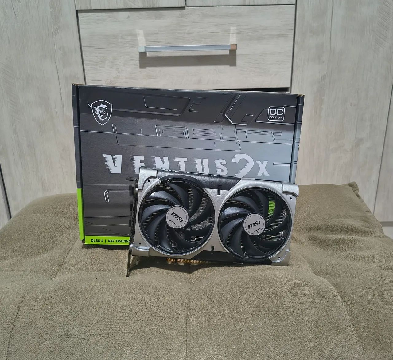 Placa de vídeo RTX 5050 MSI Ventus 2X 