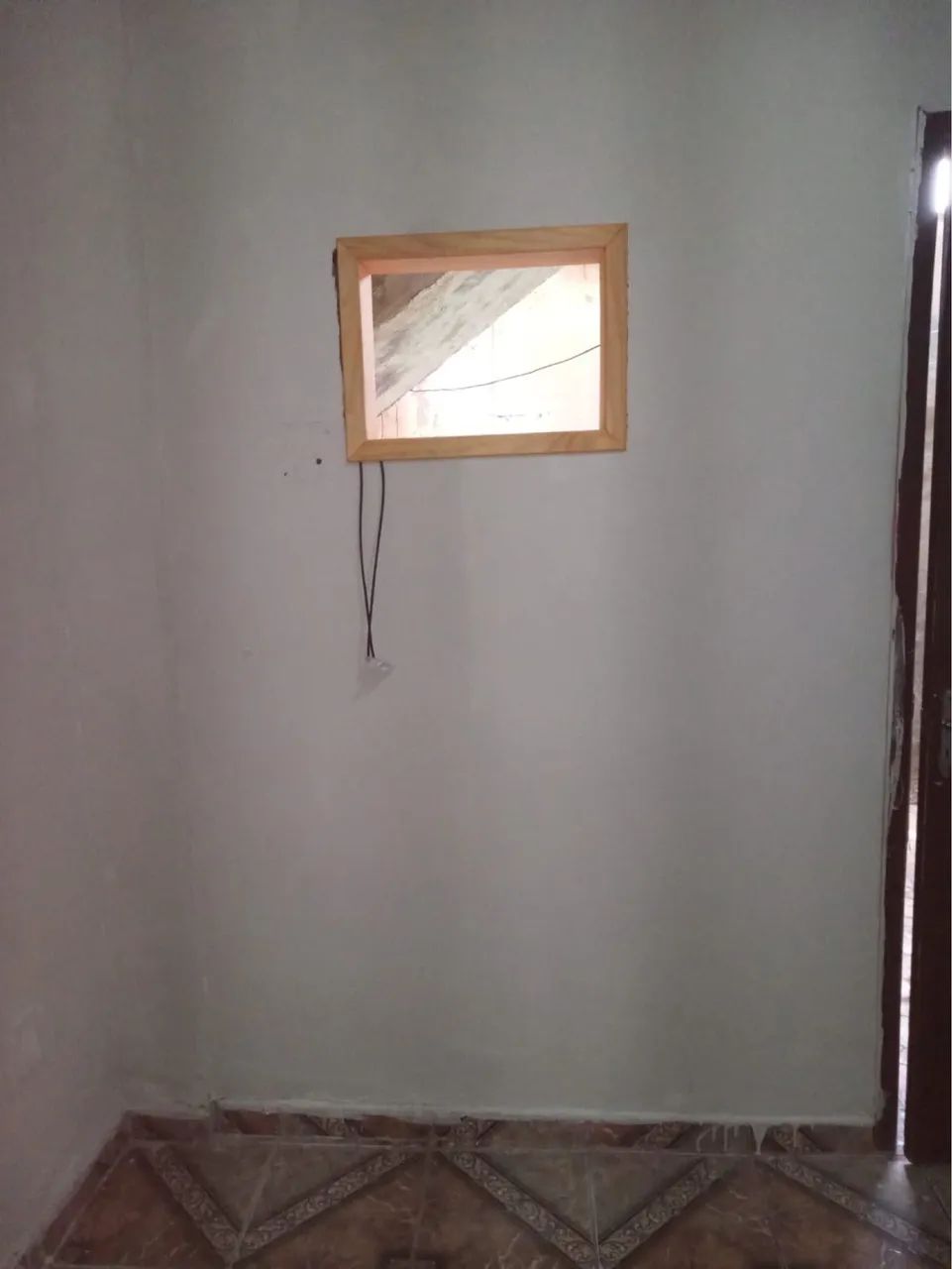 Vendo casa em Costa Barros. Tel:  * - Foto 5