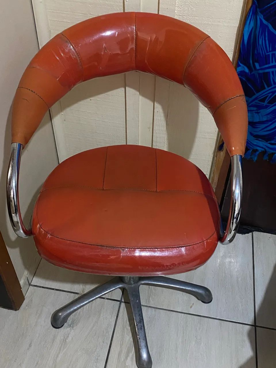 MÓVEIS DE CABELEIREIRO R$ 750,00 tudo  - Foto 4
