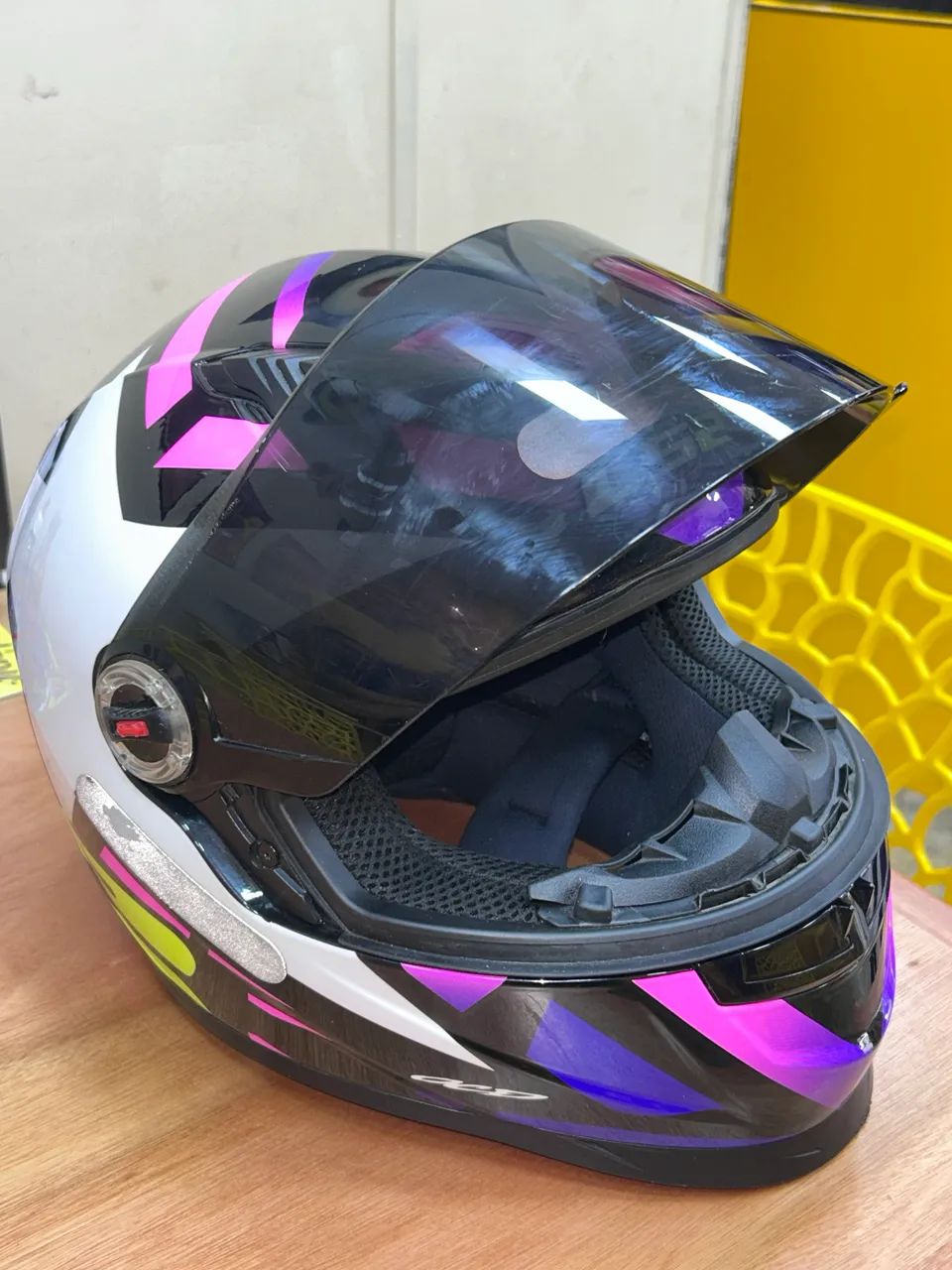 Vendo capacete Ls2 