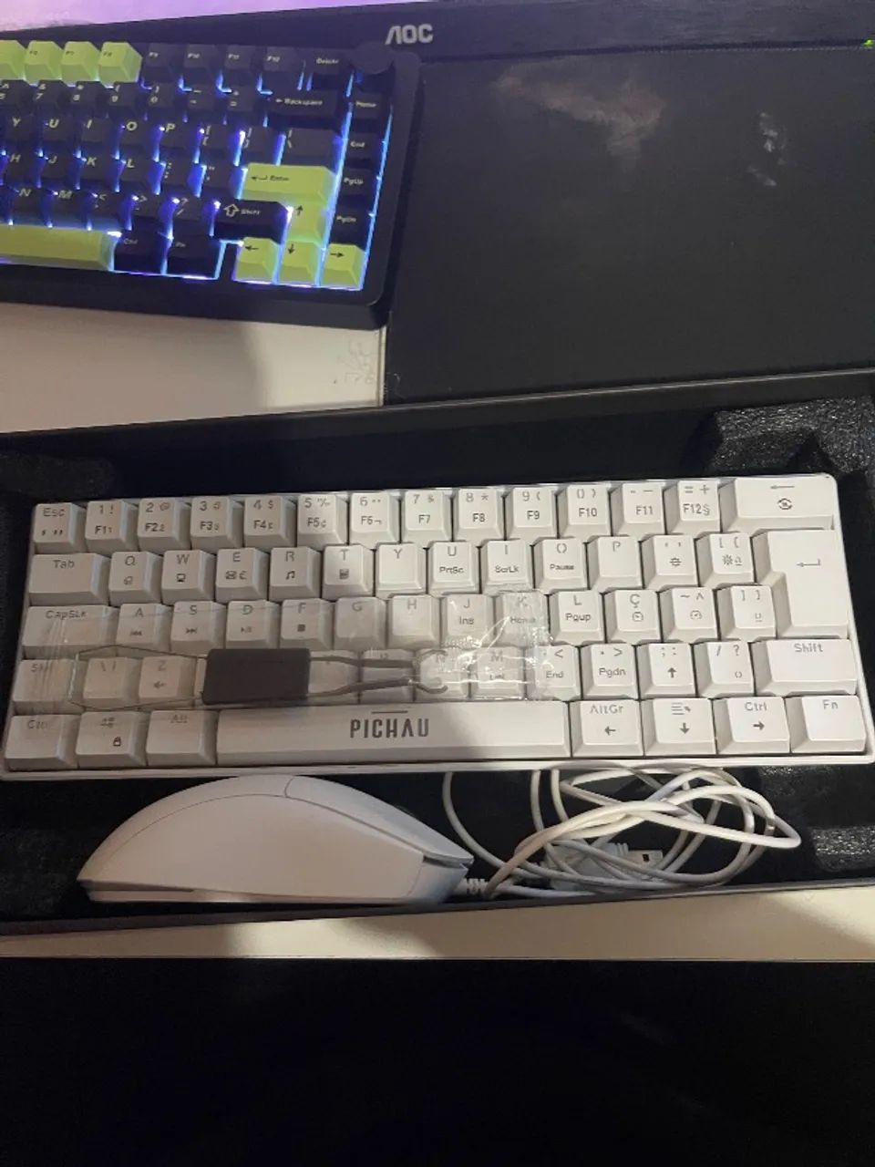 KIT TECLADO E MOUSE PICHAU NOVO - Foto 3