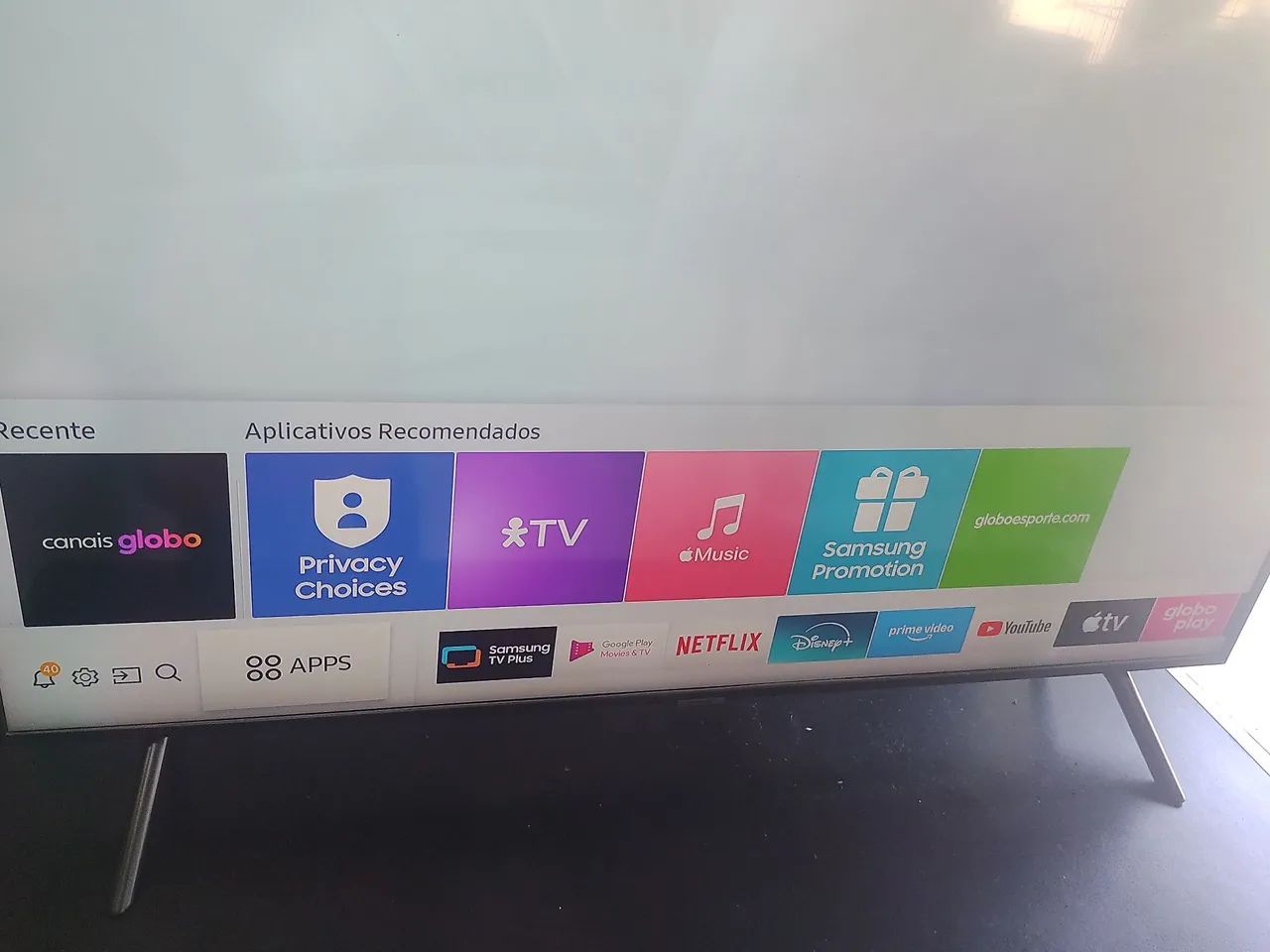 Vendo Smartv Samsung 50 polegadas 4k top de linha sem nenhum detalhe R$ 1650,00
