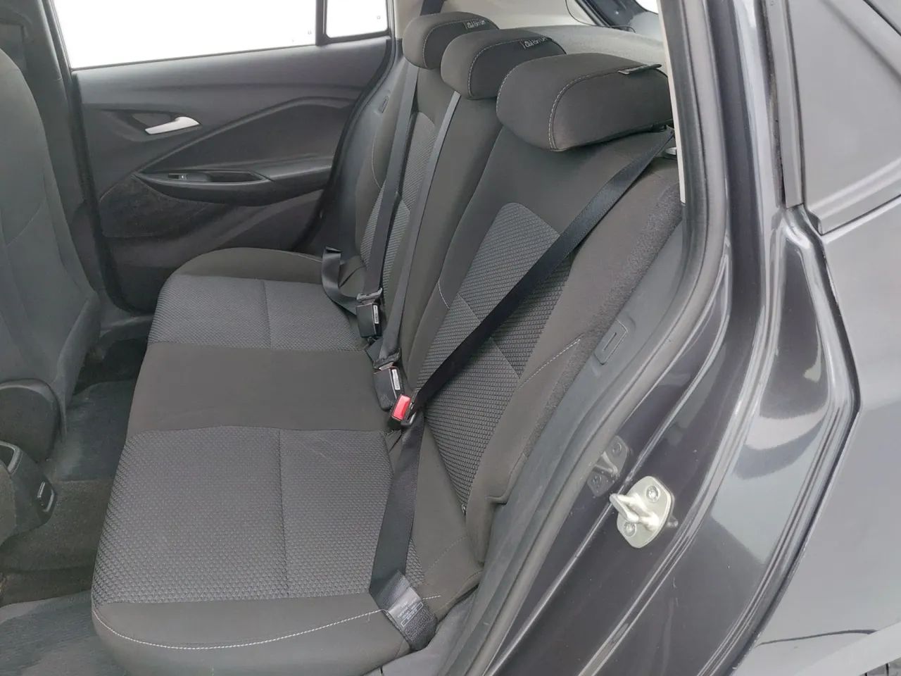 Chevrolet Onix Hatch LT 1.0 12V Flex Mec. 4P, foto 17 de 18
